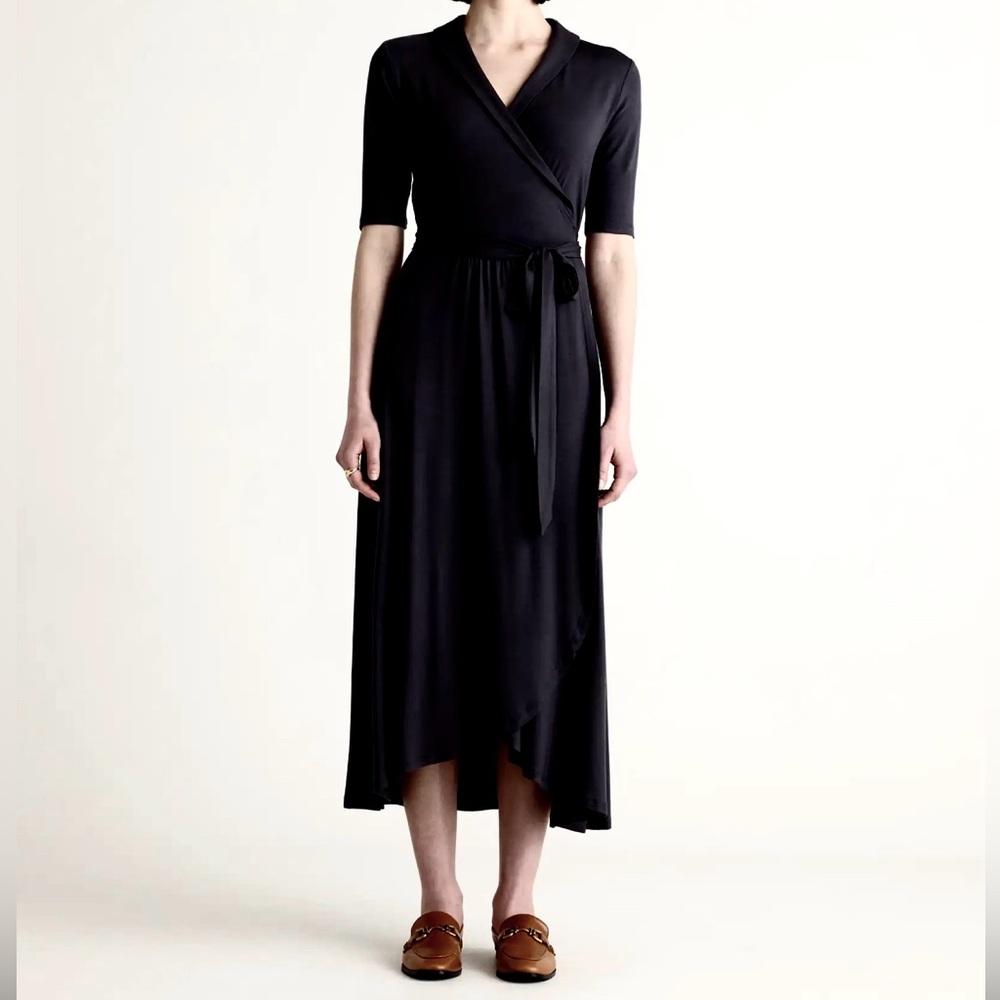 NWT Quince Tencel Jersey Midi Wrap Dress in Black Size Small - Picture 8 of 8